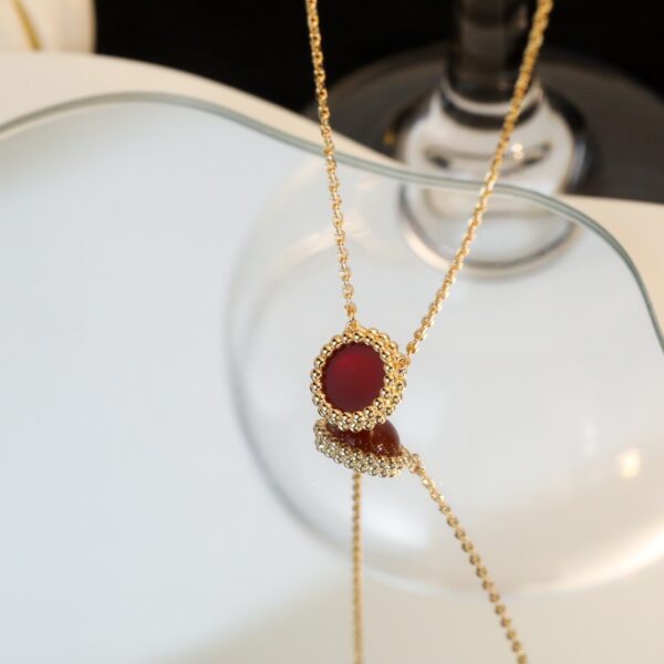 ラウンドビーズ×天然ストーン ネックレス｜カーネリアン／マラカイト｜Van Cleef & Arpels Perléeスタイル - 画像 (5)