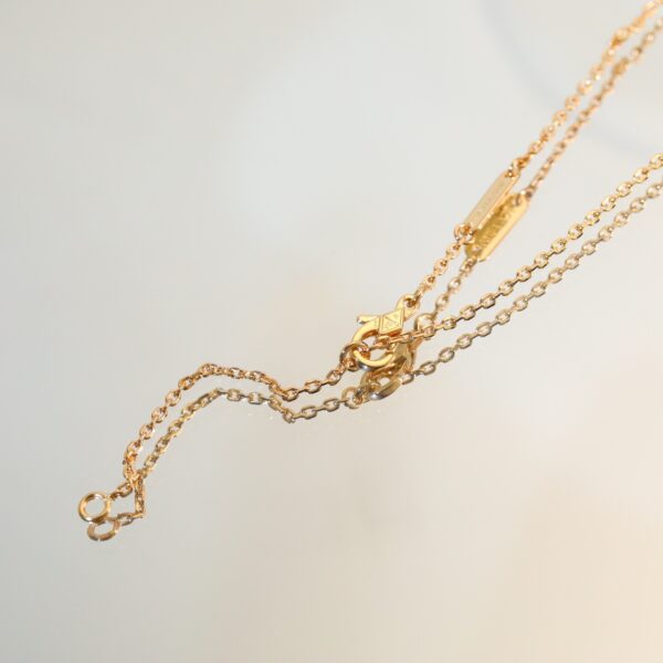 ラウンドビーズ×天然ストーン ネックレス｜カーネリアン／マラカイト｜Van Cleef & Arpels Perléeスタイル - 画像 (9)